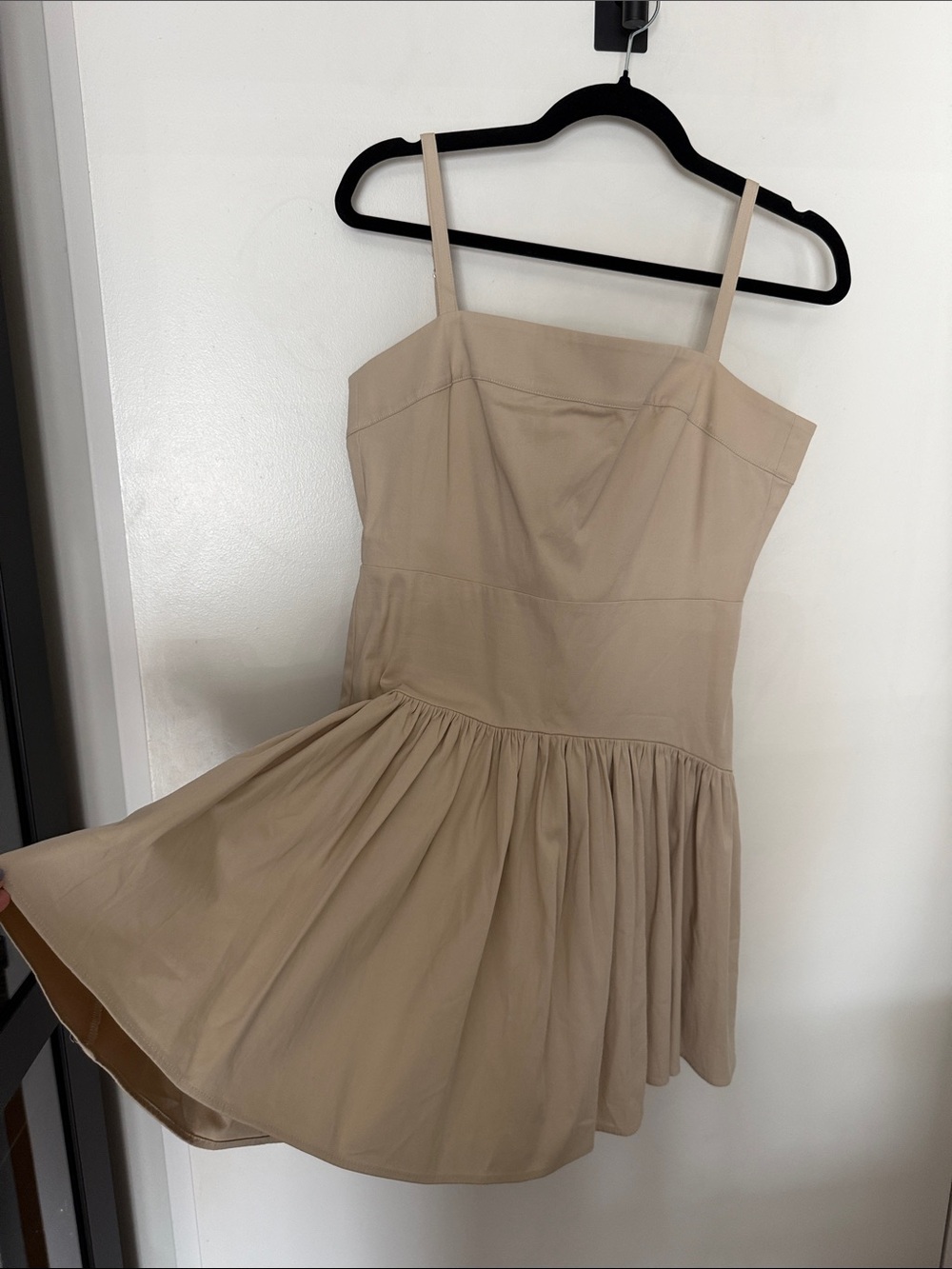 Abercrombie Beige Spaghetti Strap Sundress - Lightweight Women's Dress - Picture 3 of 6